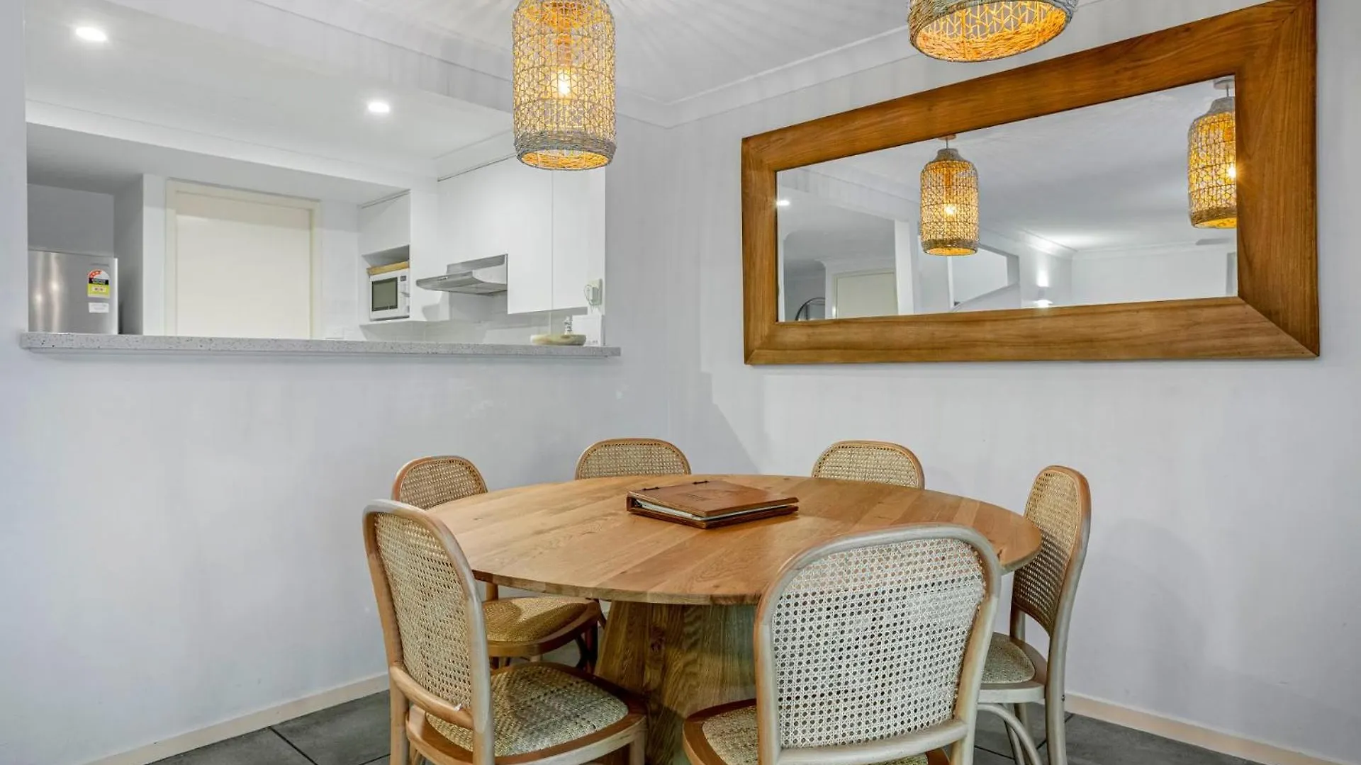 Calinda Sol 11 Villa Byron Bay Holiday home