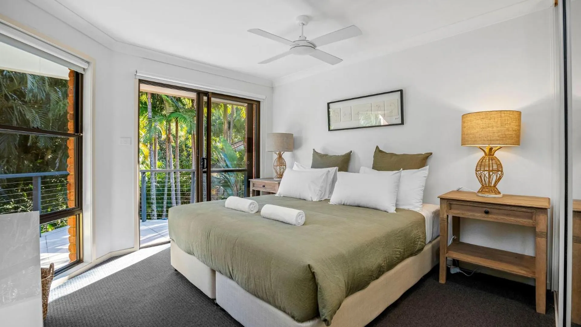 Calinda Sol 11 Villa Byron Bay