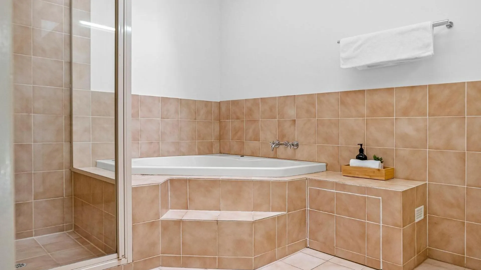 Calinda Sol 11 Villa Byron Bay