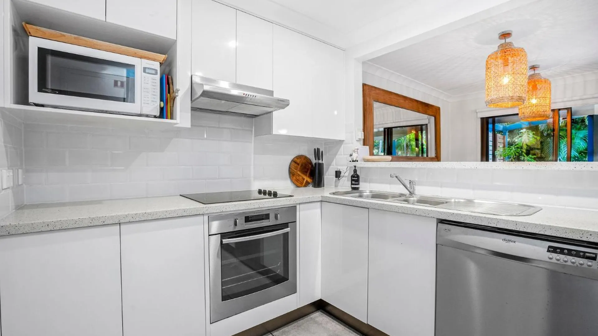 Calinda Sol 11 Villa Byron Bay Holiday home
